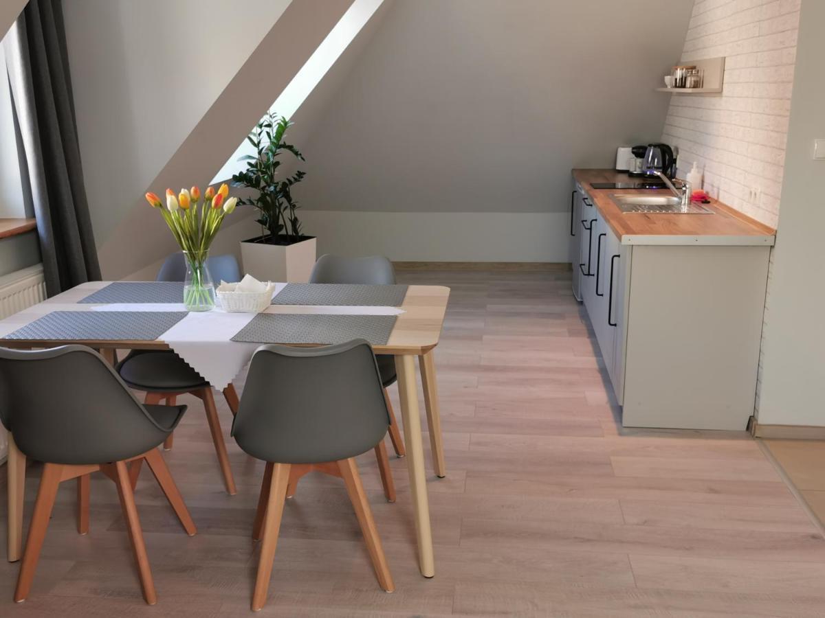 Apartament Z Widokiem Polanica-Zdroj Bagian luar foto